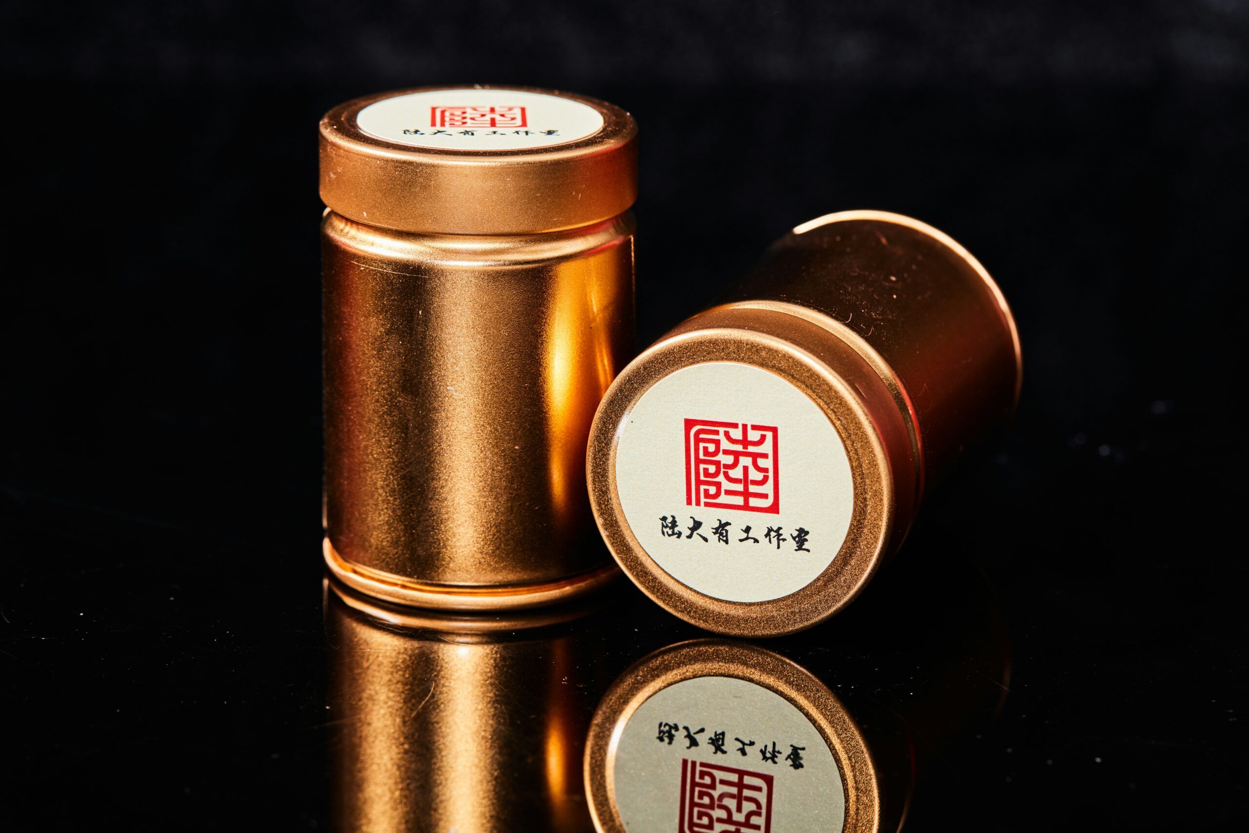 Before and after photos of Bella showcasing improved health after dietary changes