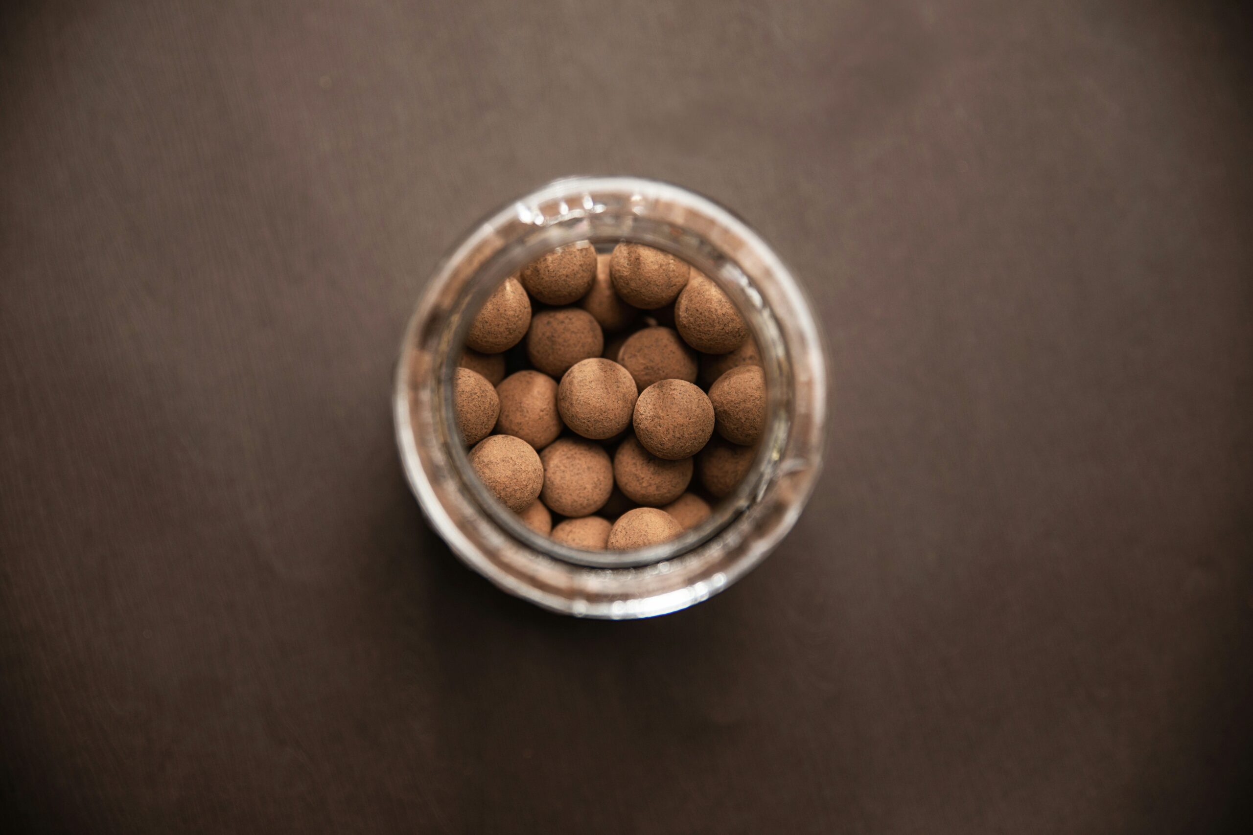 Infographic showing benefits of copper for pets: enzyme support, better coat shine, boosted immunity.